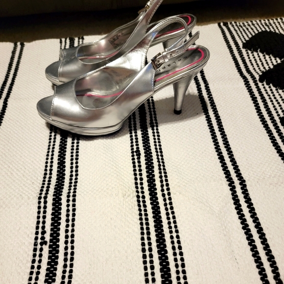 Metaphor platform heels - Picture 2 of 4